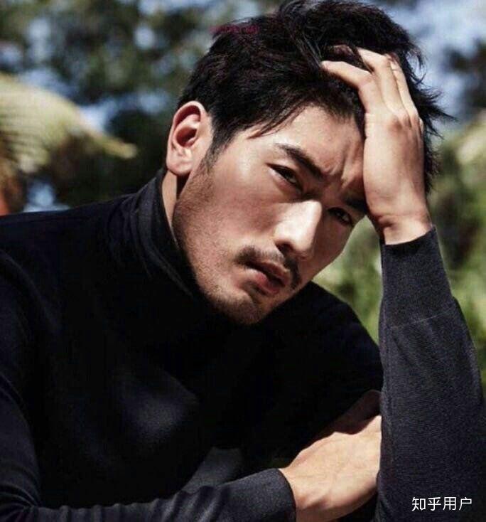 如何客观评价高以翔的长相? - 知乎