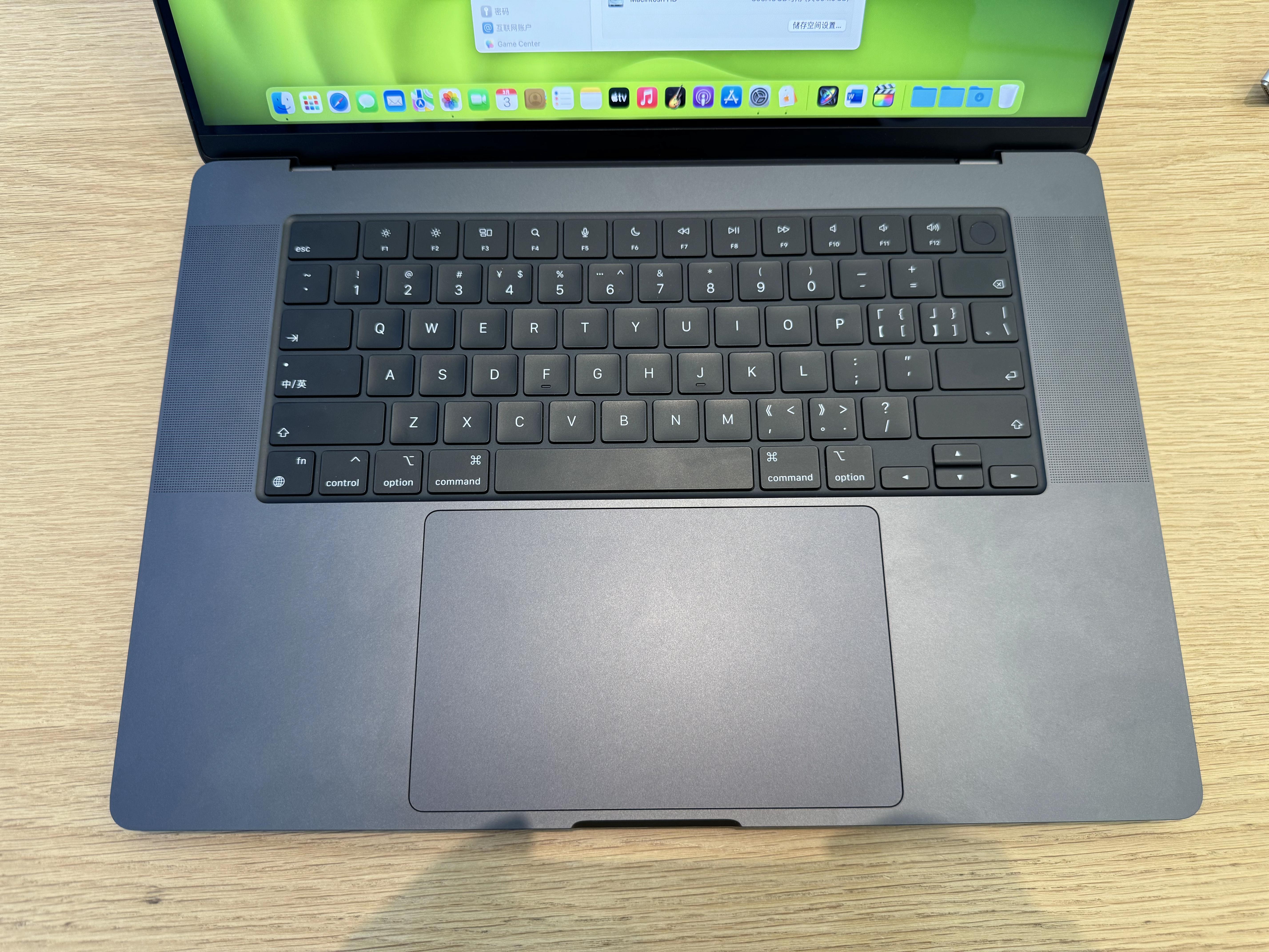 新一代macbookair和pro相比求大神帮忙权衡一下