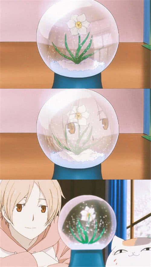 请问有类似于这种三层的卡通人物壁纸嘛