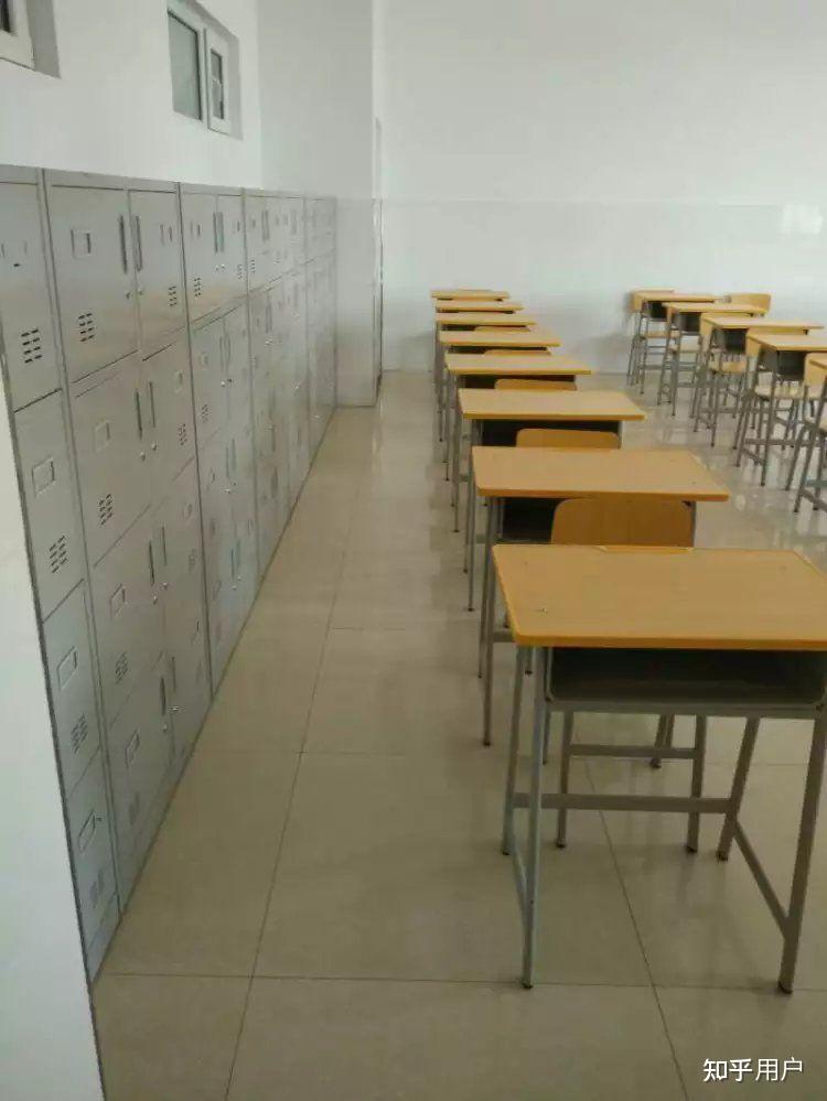 在赤峰红旗中学就读是一种怎样的体验?