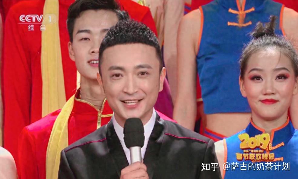 尼格买提：我30岁娶帕夏古丽，结婚9年没生孩子，风光背后有泪水 - 知乎