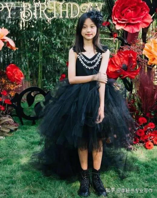 李小璐pgone事件李小璐就没想过被爆出来甜馨以后怎么面对某些同学的