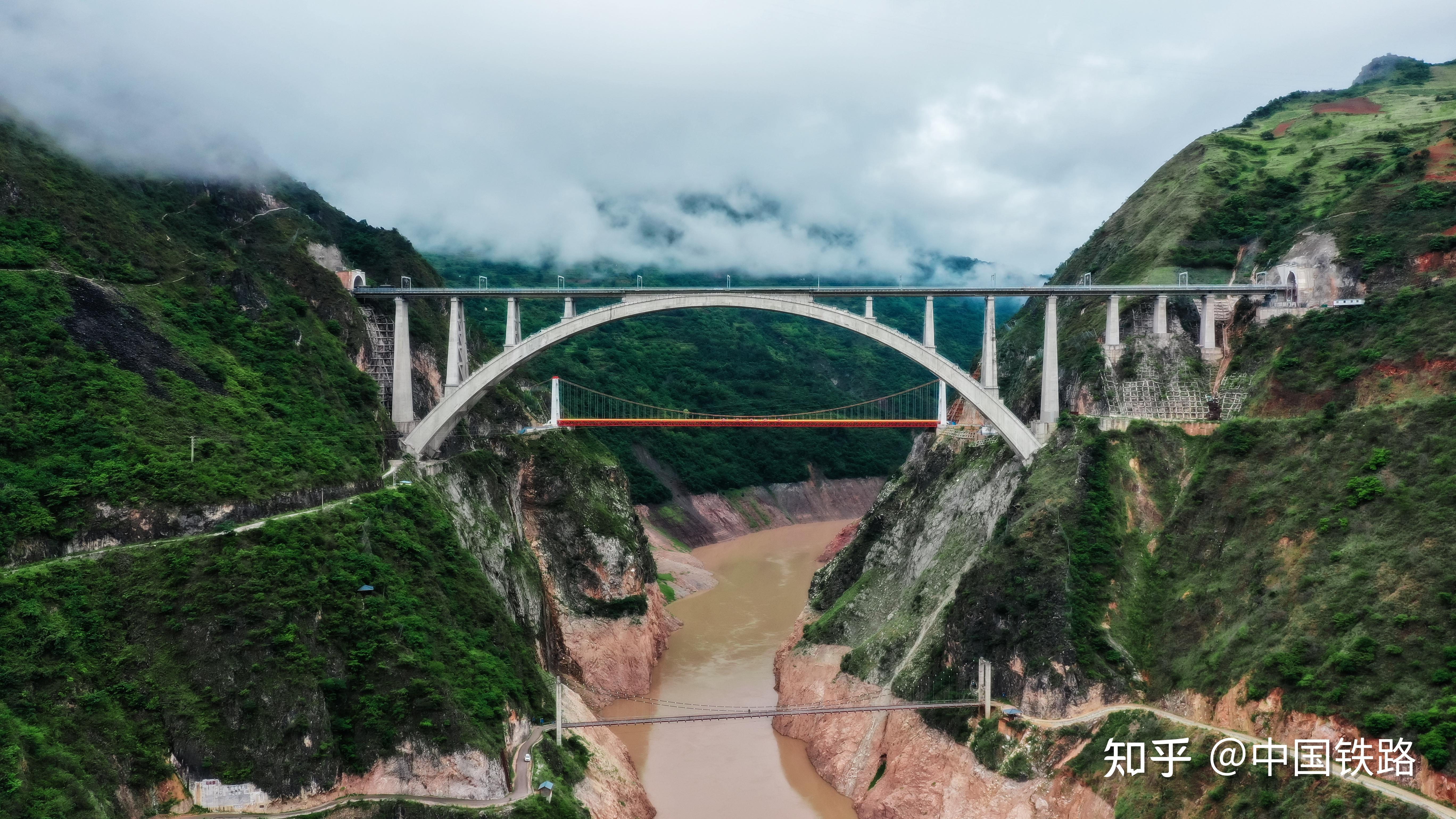 大瑞铁路大理至保山段 7 月 22 日开通运营,会给沿线地区带来哪些影响