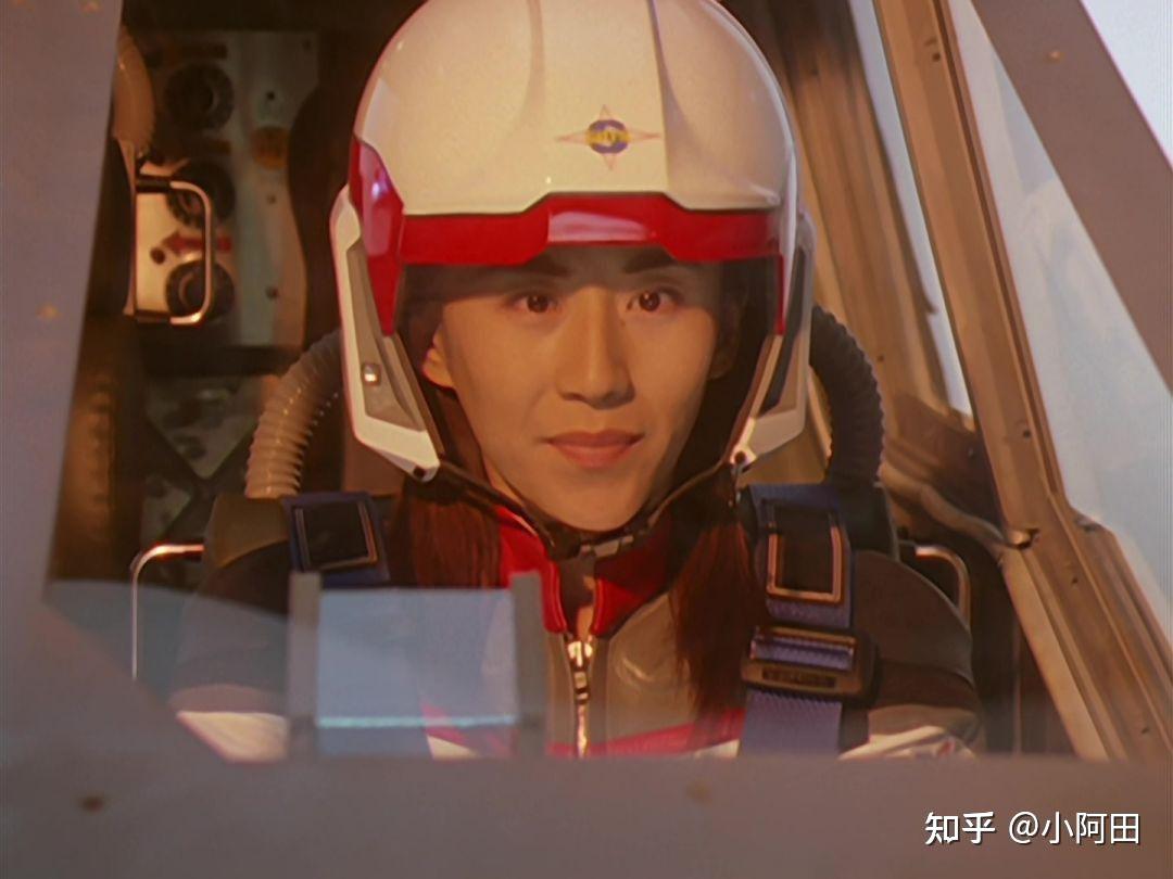 戴拿奥特曼中的飞鸟信是什么人设