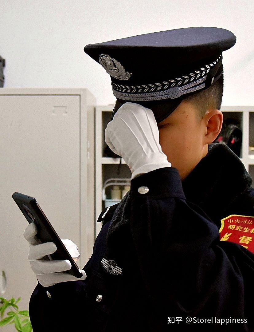 你第一次戴白手套有什么感觉吗? - 知乎