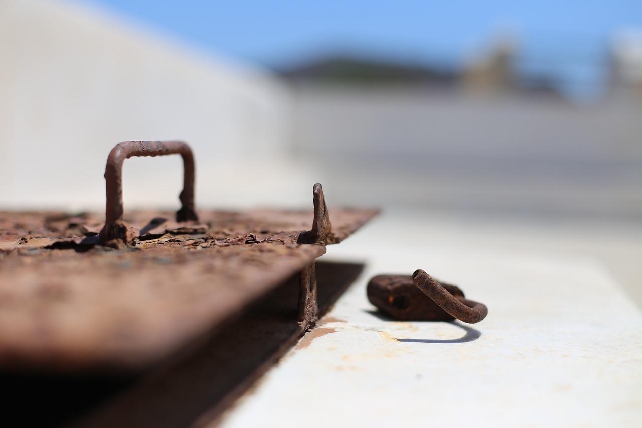 车锁生锈了怎么办