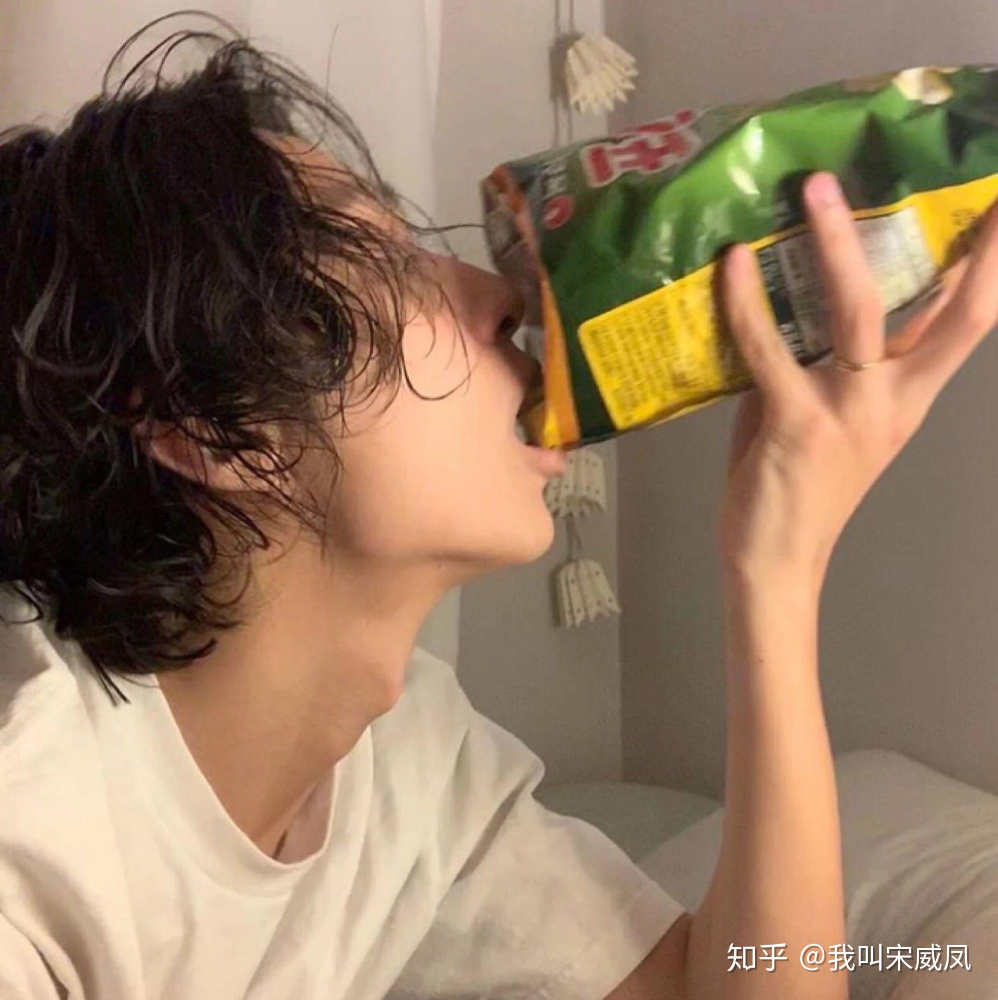 有那些日系的男生微信头像? - 知乎