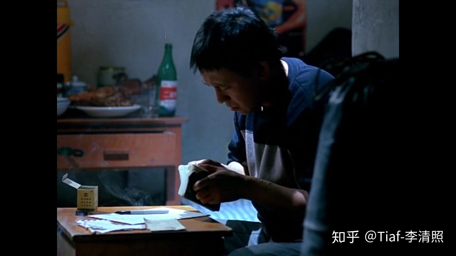 如何评价电影《本命年》? - 知乎