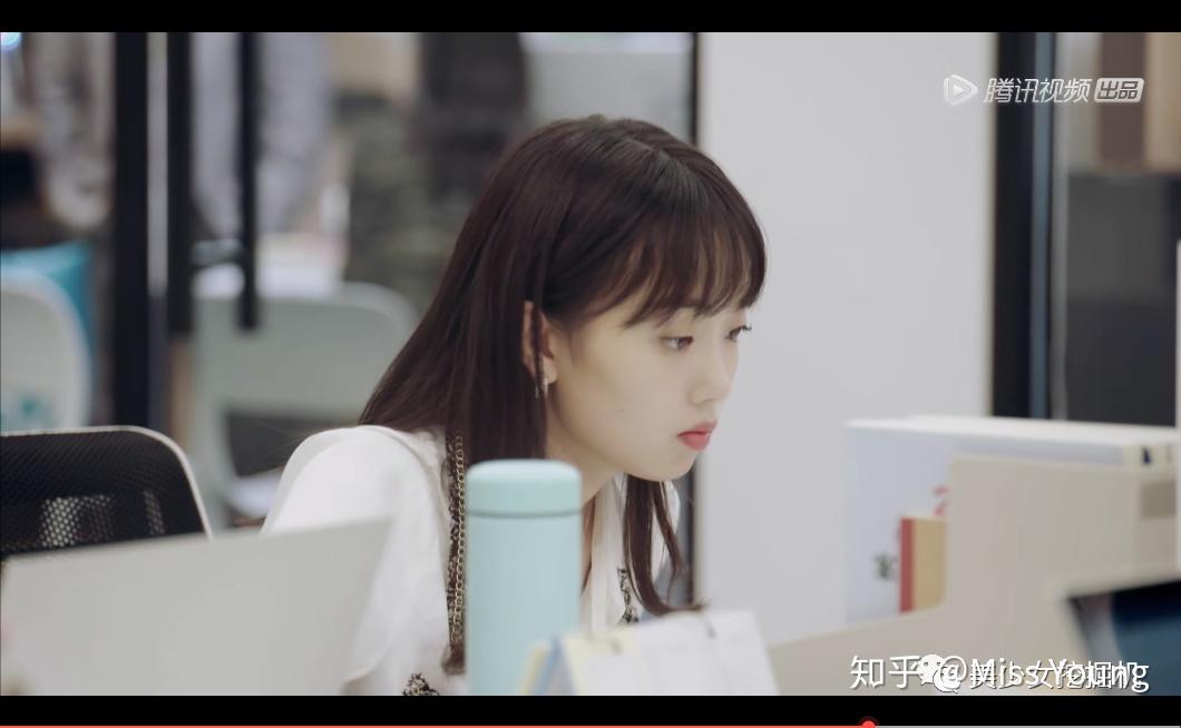 如何评价实习生邓冰莹在令人心动的offer中的表现