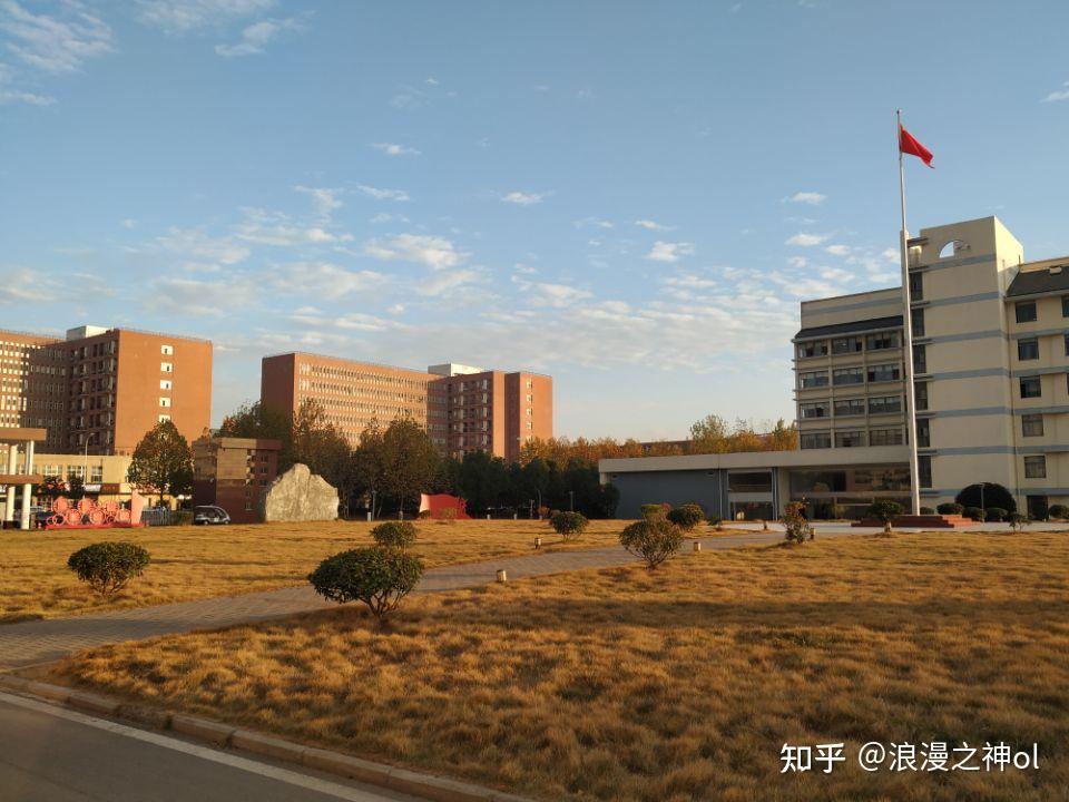 请问安徽大学蜀山校区是什么住宿条件? - 知乎