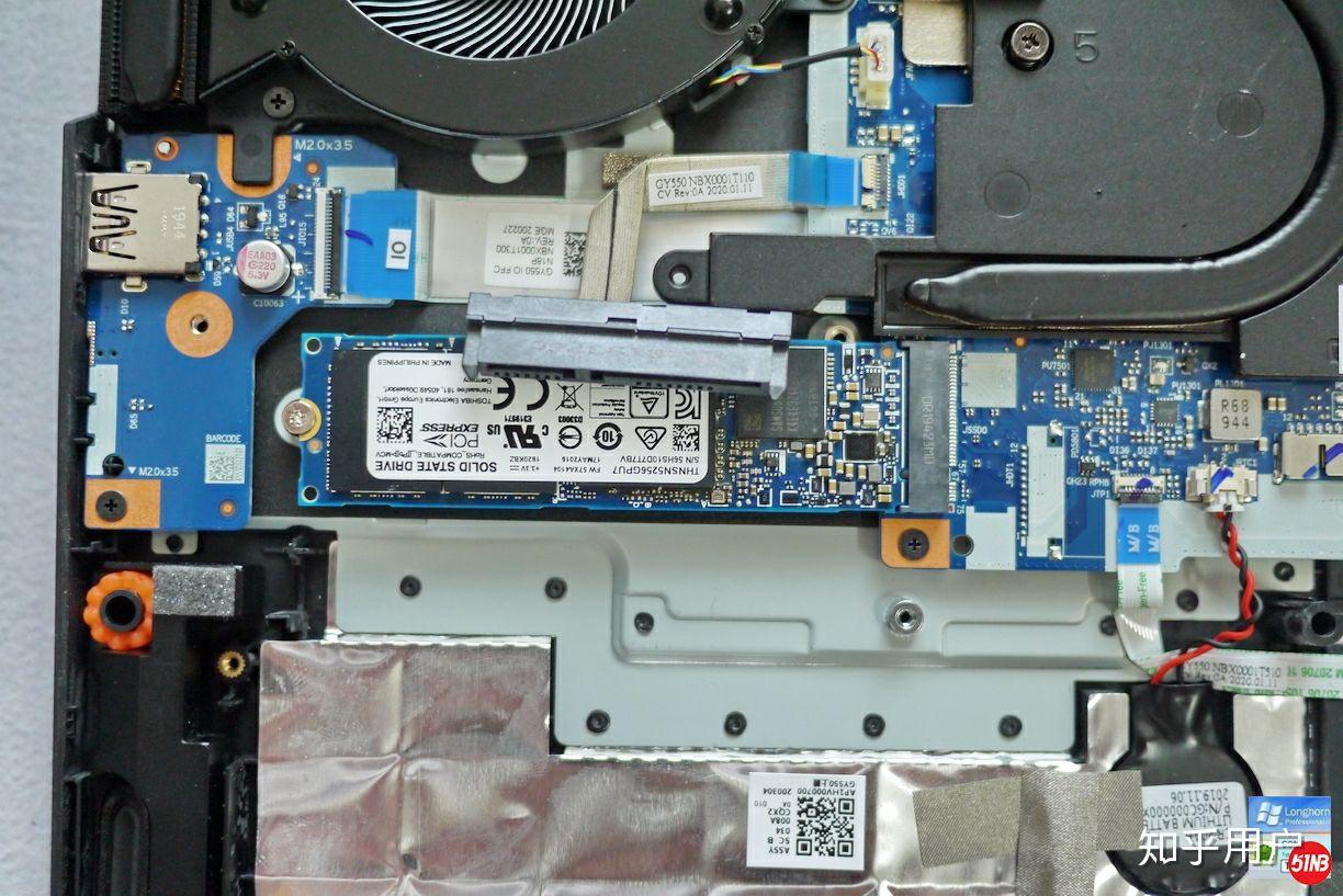 联想r70002020款怎么同时上三块硬盘