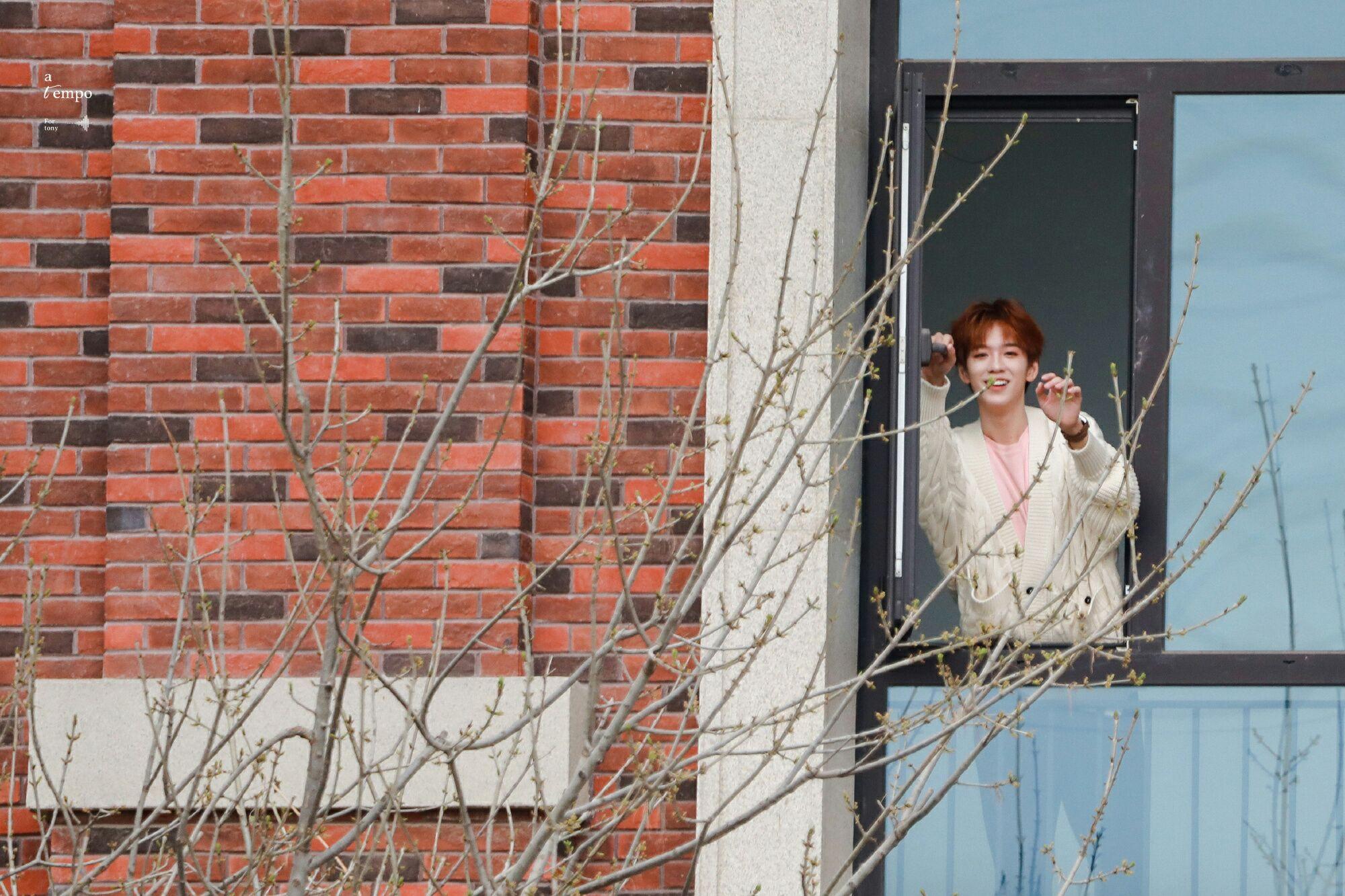 有哪些帅到爆炸的余景天照片图片壁纸