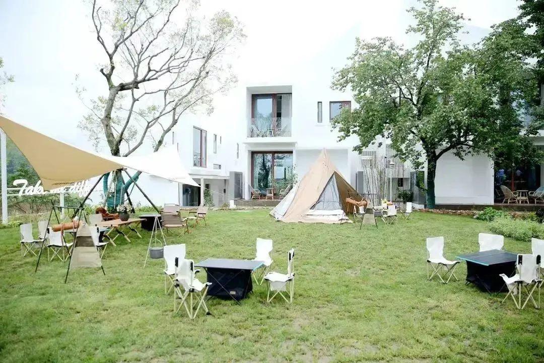 百村共建田园东方携手安吉鲁家村建立深度战略合作