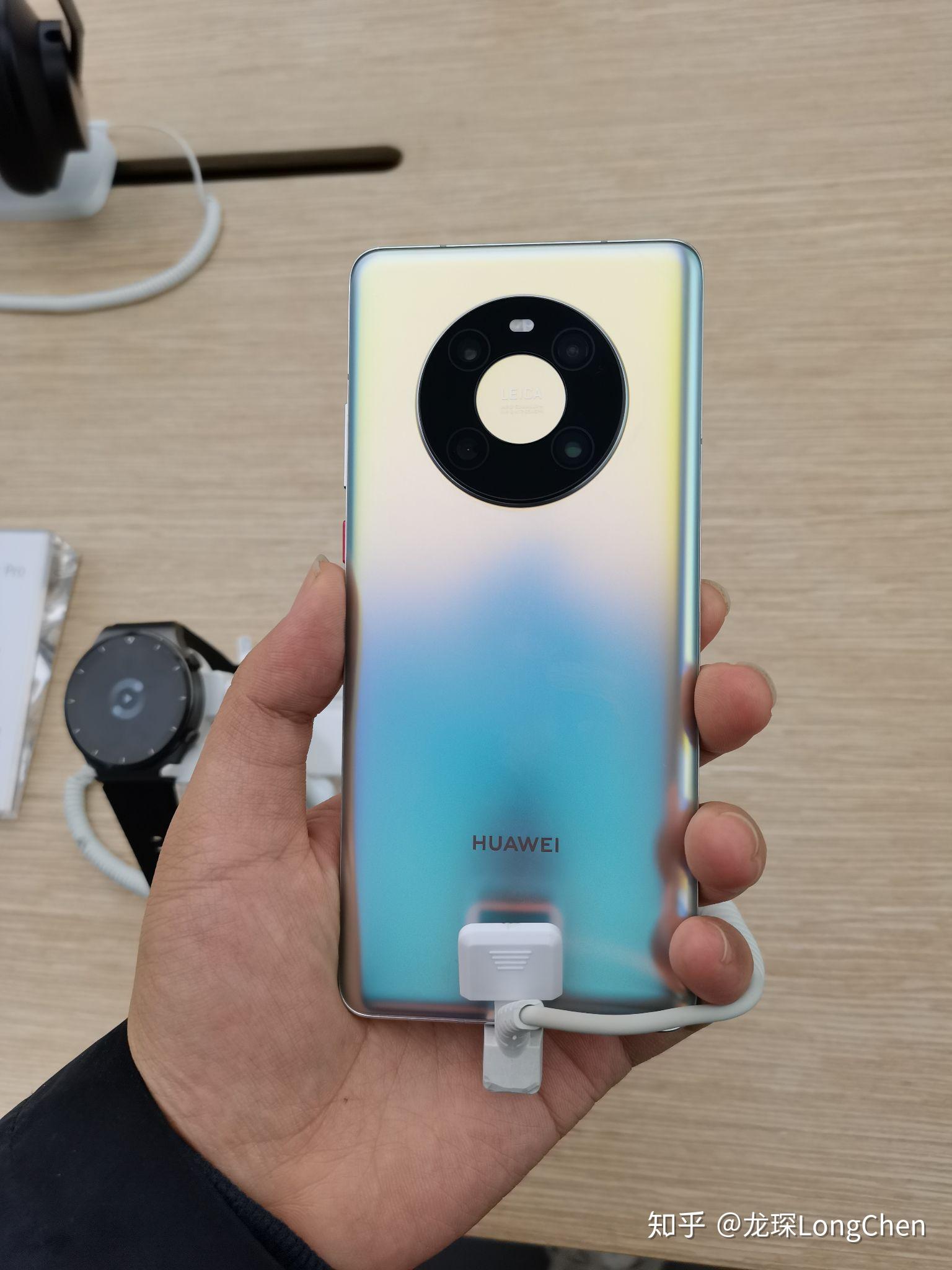 华为mate40标准版值得购买吗