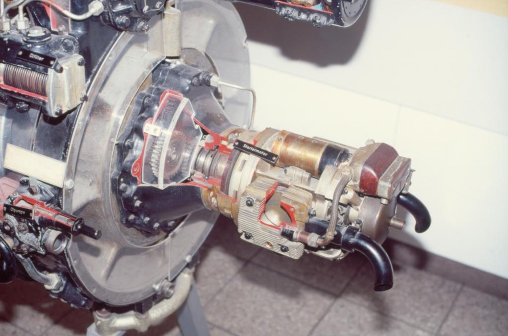 Apu Rotor 辅助动力系统 / Auxiliary power unit (APU) - 中英文维基百科词条,由辽观搬运、翻译、整合 - 知乎