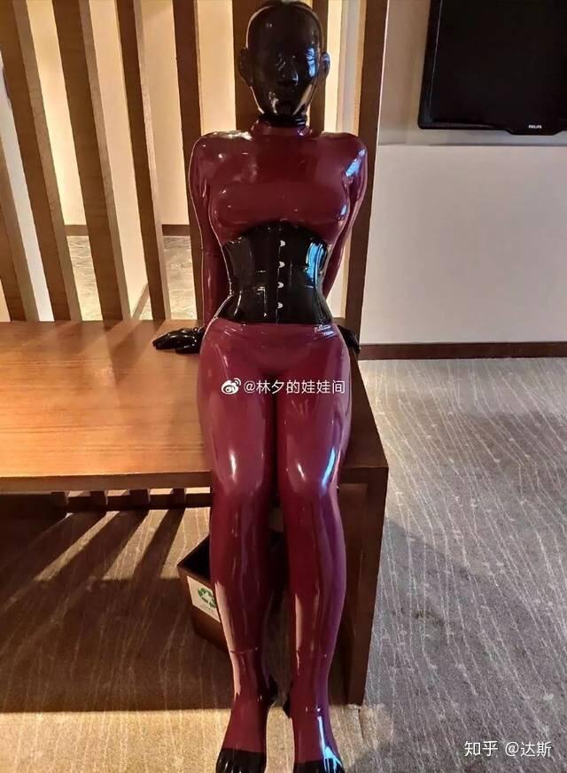 林夕的娃娃间事件是啥