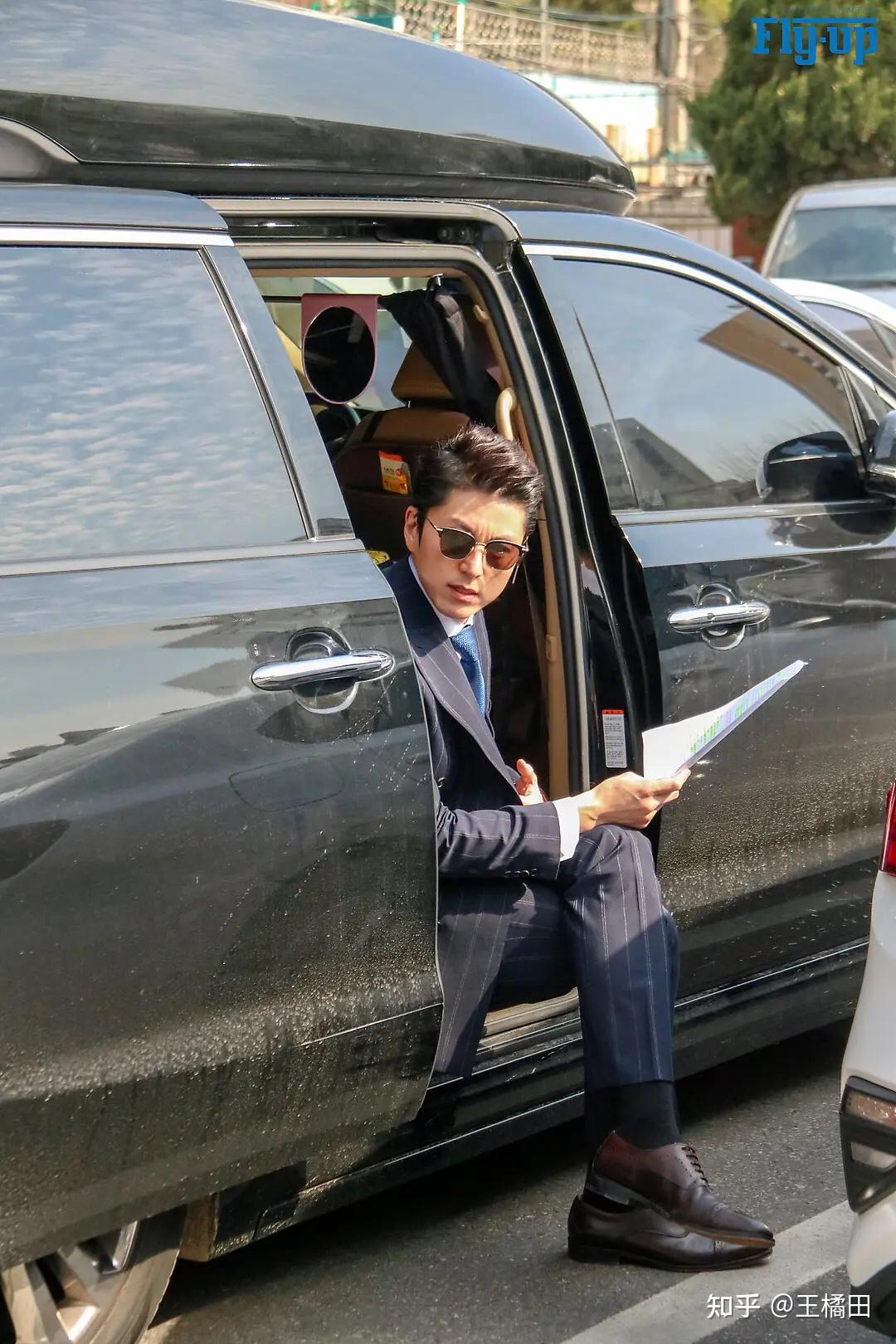 我就单纯的想知道韩剧《悲伤时爱你》换脸前的女主名字到底叫什么?