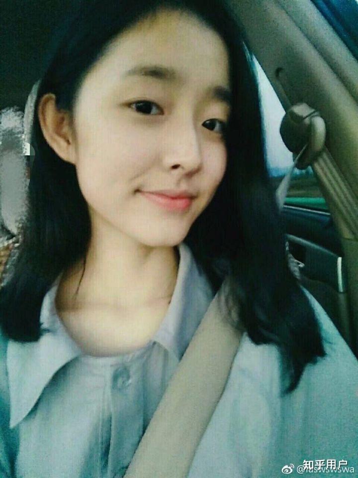 如何评价微博上的婴宁lasw