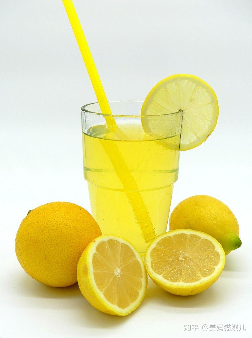 一到换季皮肤就特别干燥,为什么无论怎么护肤都感觉补不进去水?