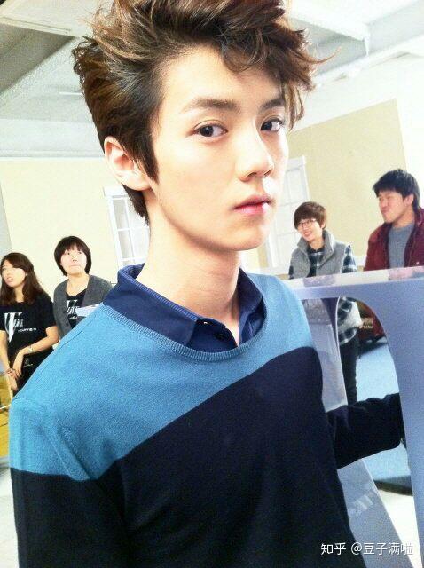 刚刚出道时的鹿晗惊艳到什么程度? - 知乎