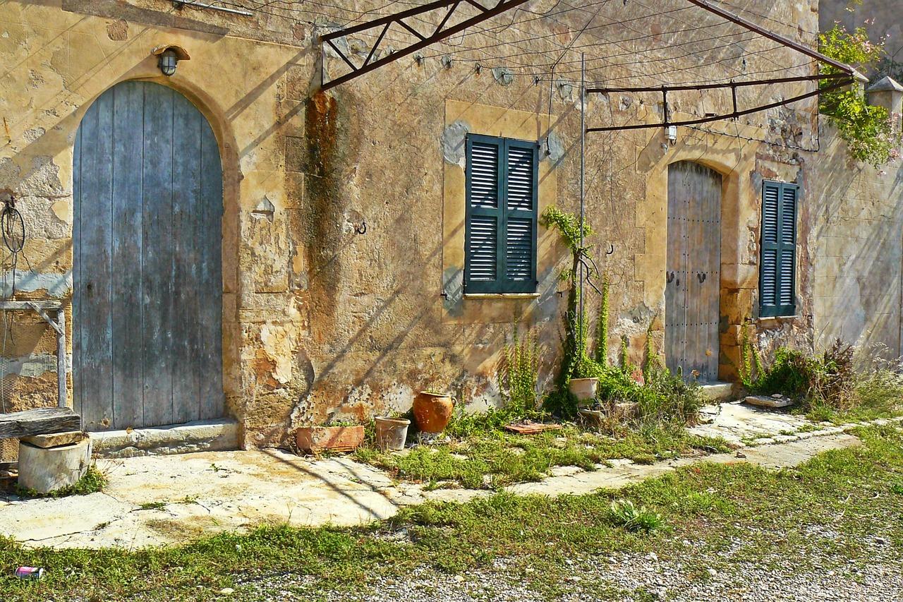 邻居的院墙怎么分割