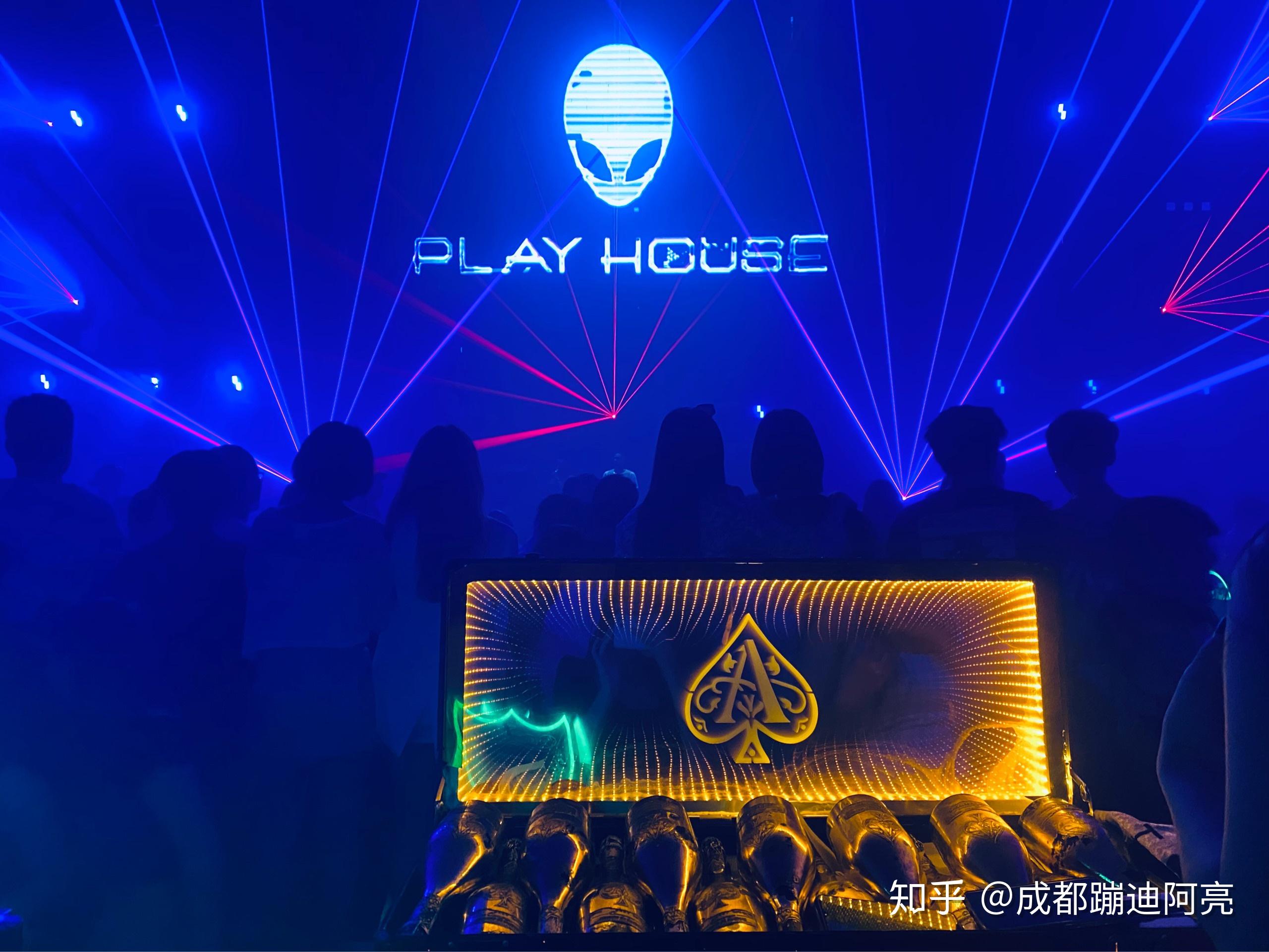 playhouse是成都最火的酒吧吗 知乎