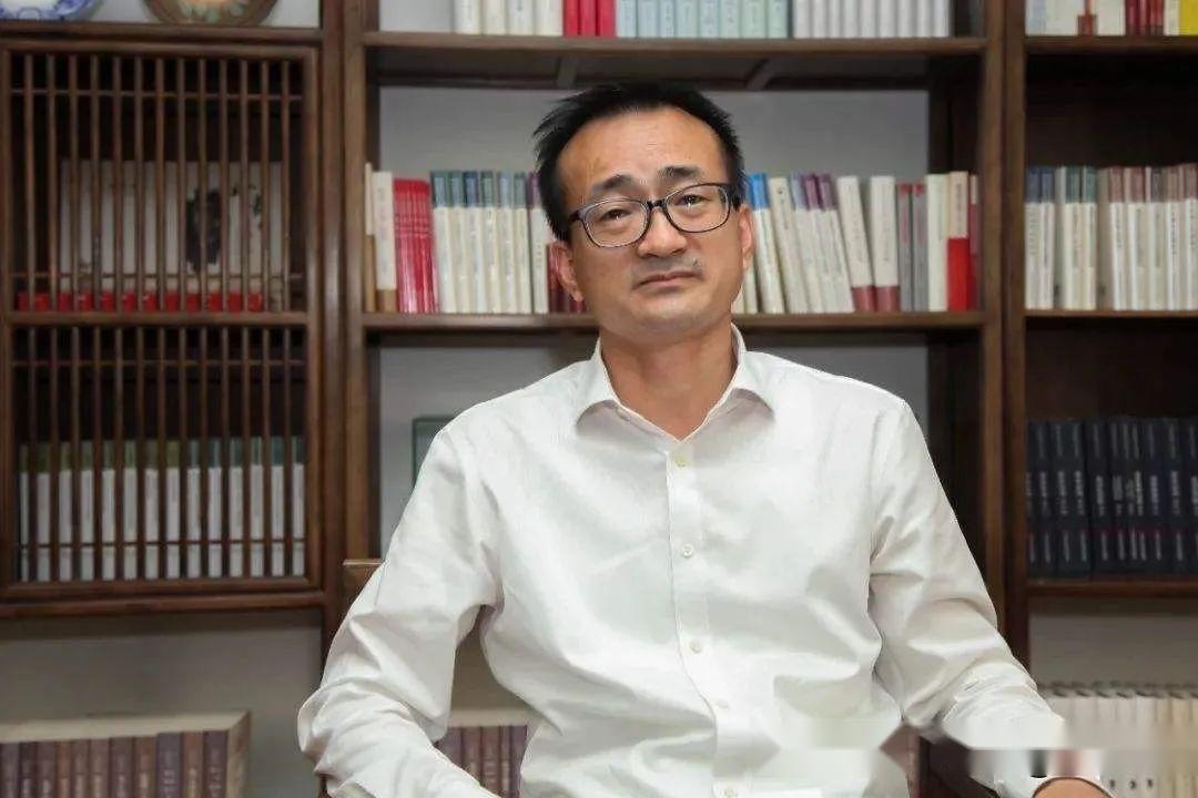 教育新闻:上海这所“双一流”大学换帅,新任校长——经济学家刘元春是何人? - 知乎