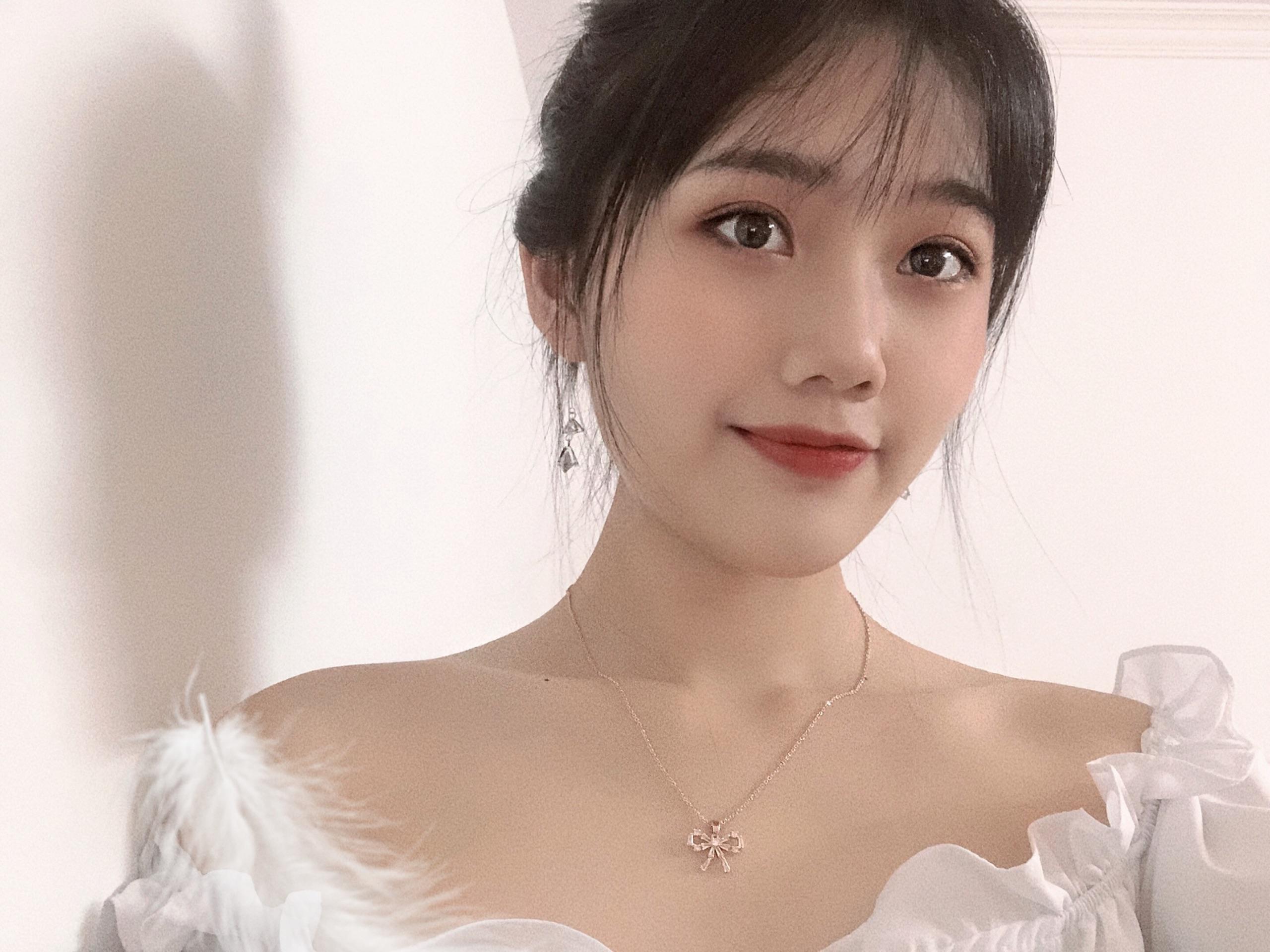 我女生168cm110斤算不算胖