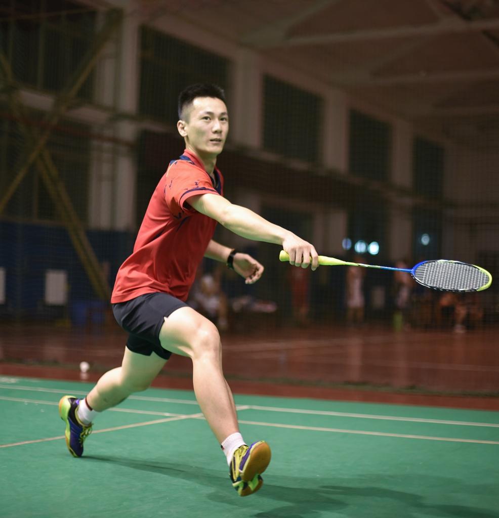 有哪些很优秀的羽毛球摄影作品? - 知乎