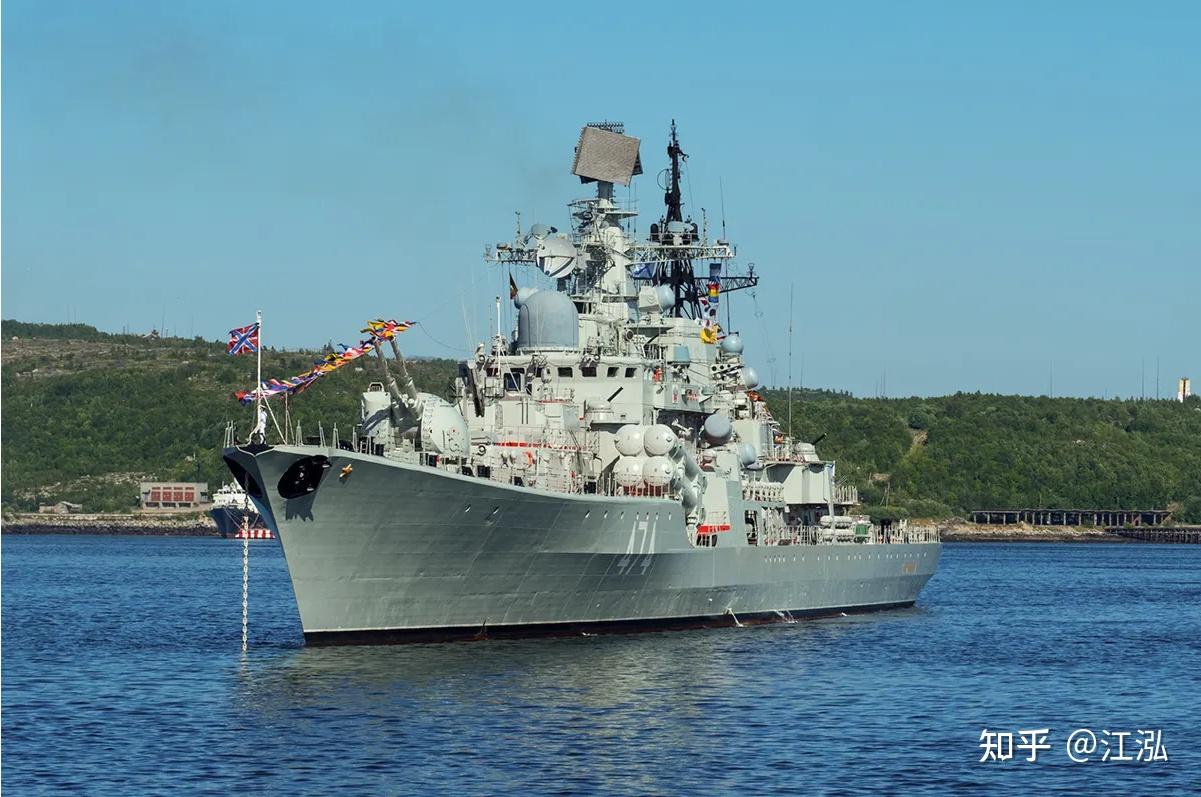 如何评价俄罗斯黑海舰队旗舰莫斯科号导弹巡洋舰在拖拽过程中沉没