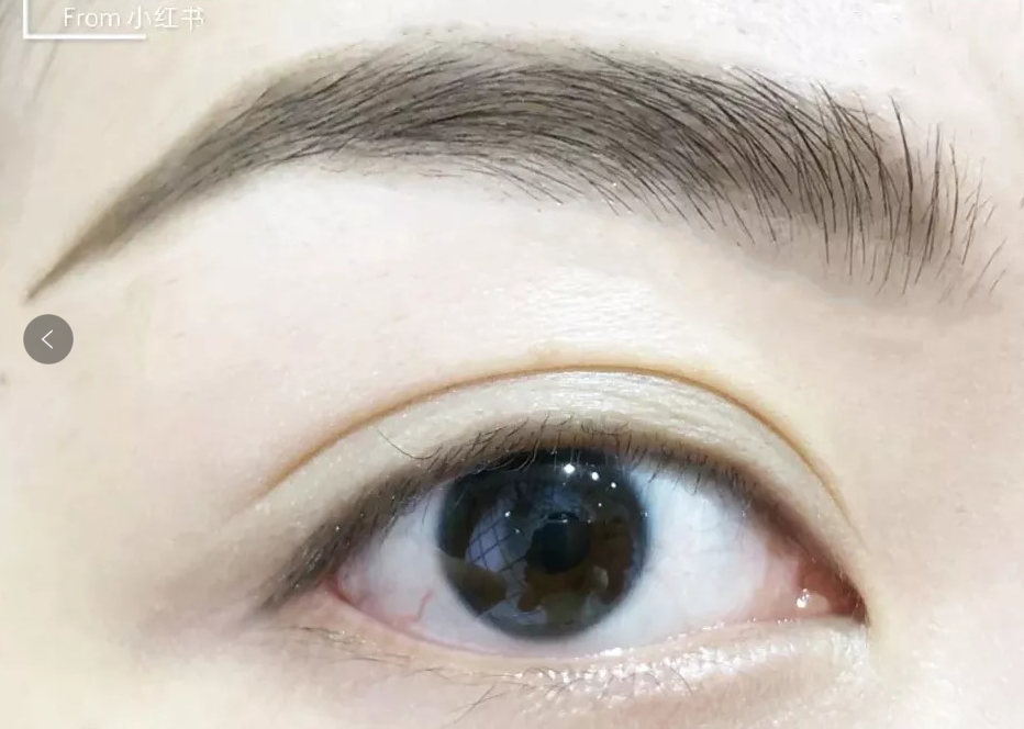 女生三角眉眉峰太高咋办怎么修眉画眉呀