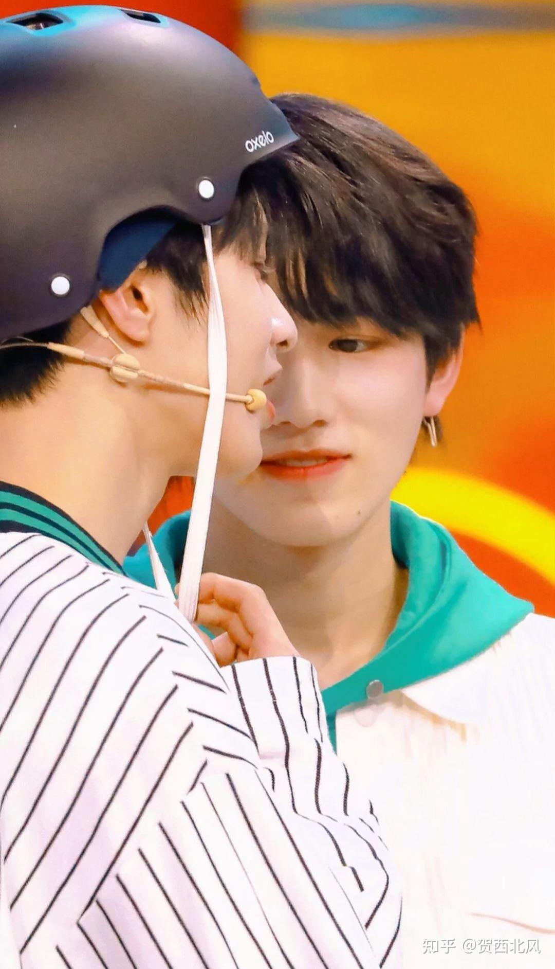 想要tnt团体以及刘耀文和宋亚轩的很多高清无水印的照片到哪里找啊?