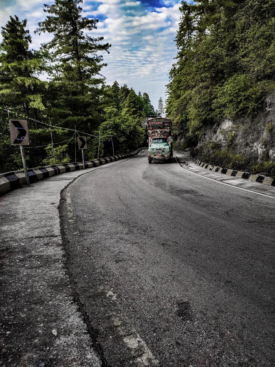 3. 崮山路镇位置