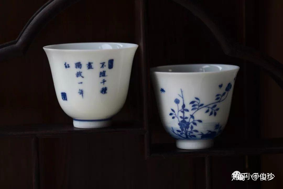 清康熙 【大清康熙年製】在銘 康熙十二花神詩文杯一対(C-63) 十二花神杯丨一杯一花，一诗一印- 知乎
