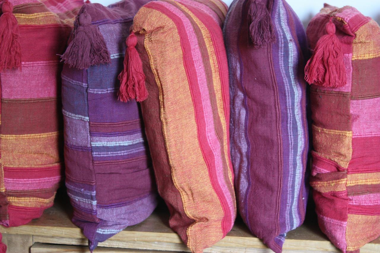 5. 椅脚垫材质对比