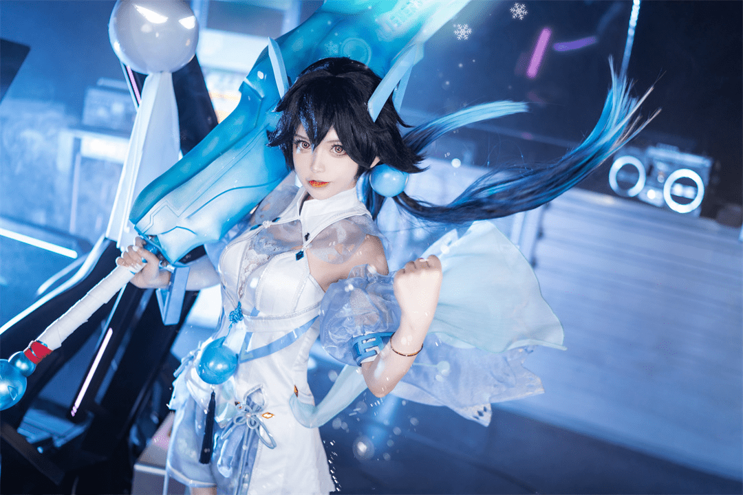 六二二同学新图集，机车少女图片一览-美学艺术库