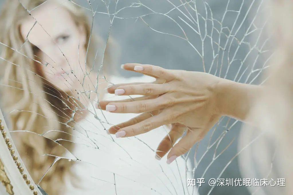 刘菊湘精神科医生：坐立不安、 感到心慌这些是焦虑症的表现吗？ - 知乎