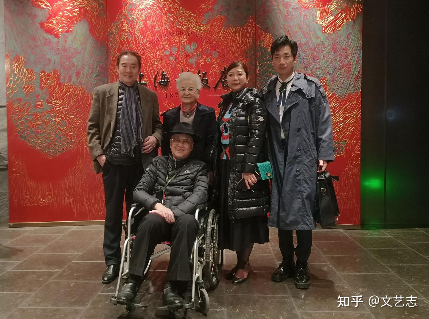 首届世界华人美术金笔奖得主徐鸣、徐楠见面会在上海中心成功举行- 知乎