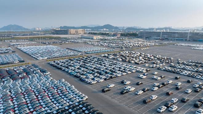 日媒称中国车企全球销量 20 多年来首次超越日本位居榜首，这一排名更迭意味着什么？