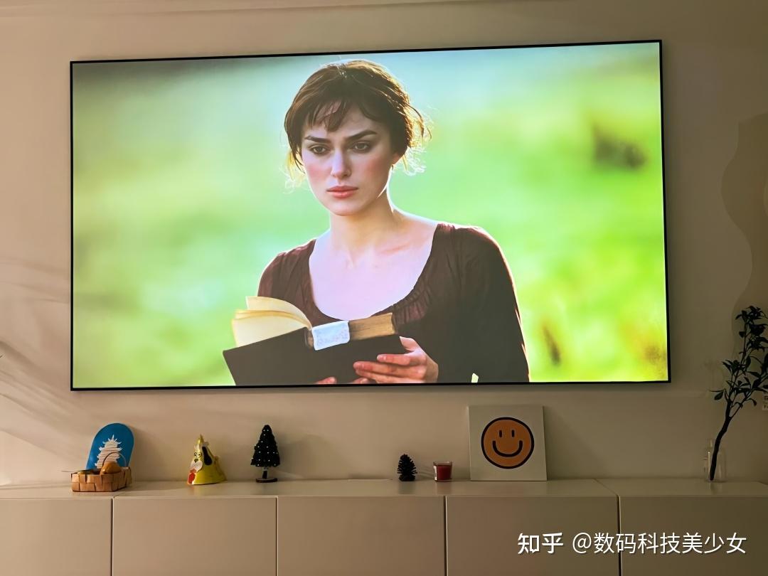 客厅投影仪性价比封神,2026年当贝S7 Ultra Pro兼顾画质与预算