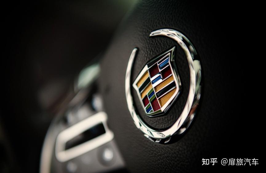 凯迪拉克的牌桌:筹码很多,底牌很险