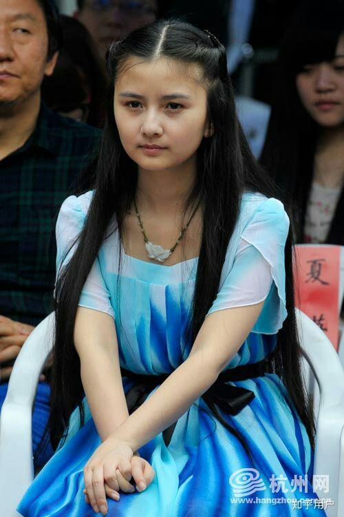 如何评价夏达的长相