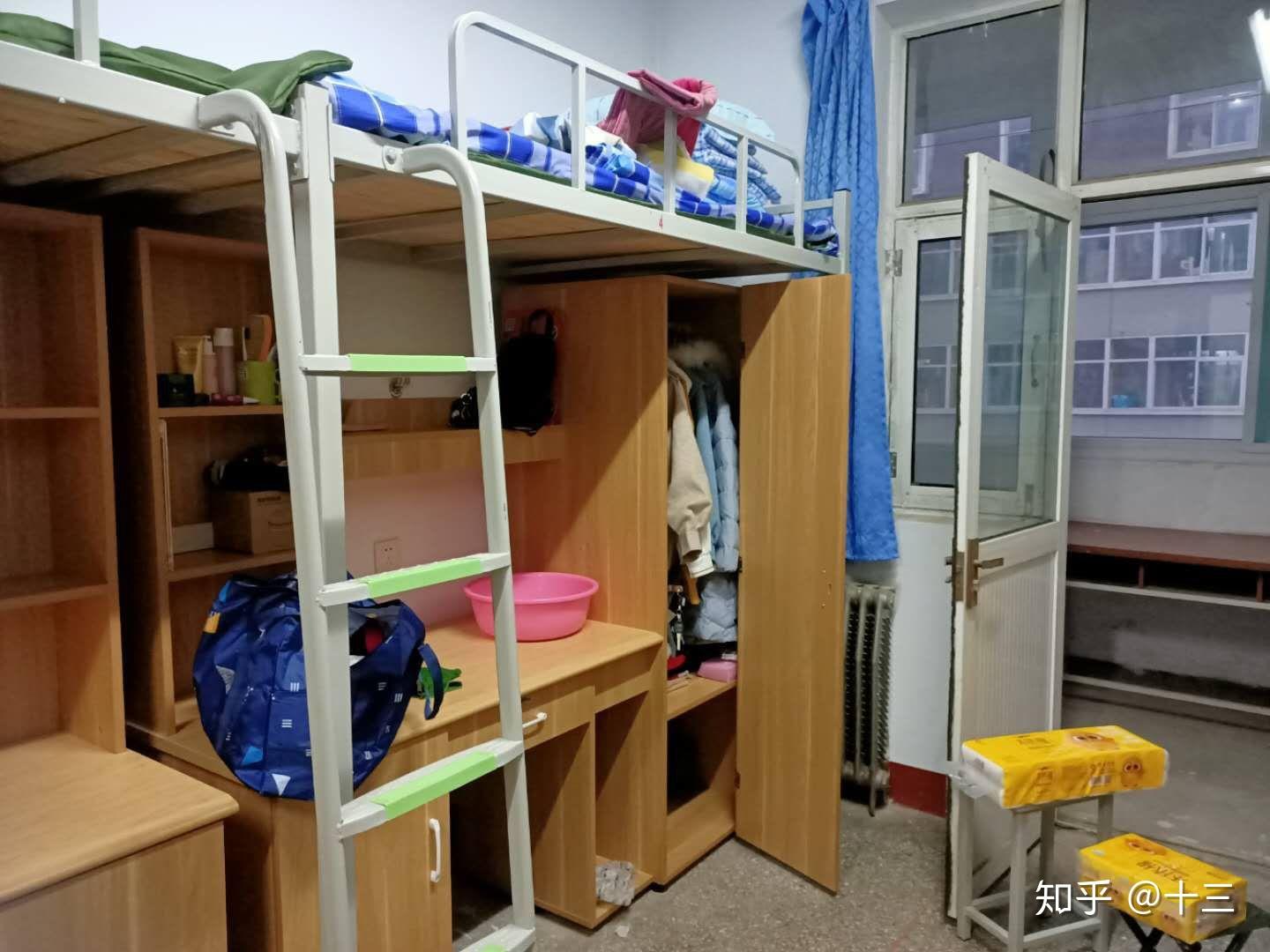 中北大学信息商务学院的宿舍条件如何?校区内有哪些生活设施? - 知乎