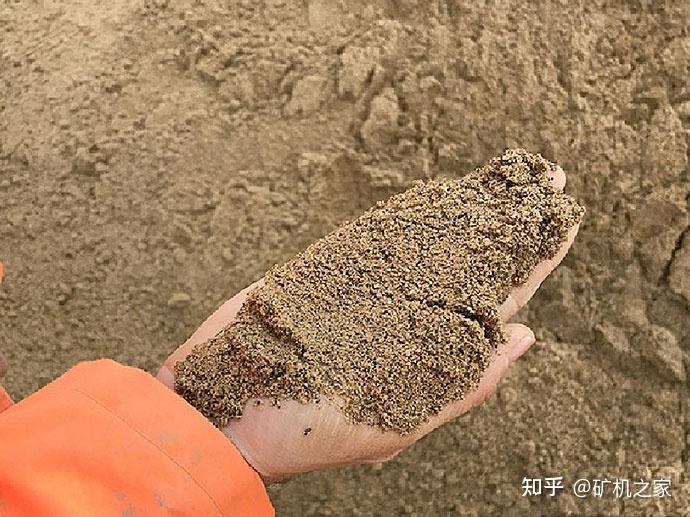 燃爆了（洗机制砂设备）什么是洗砂机，(图1)