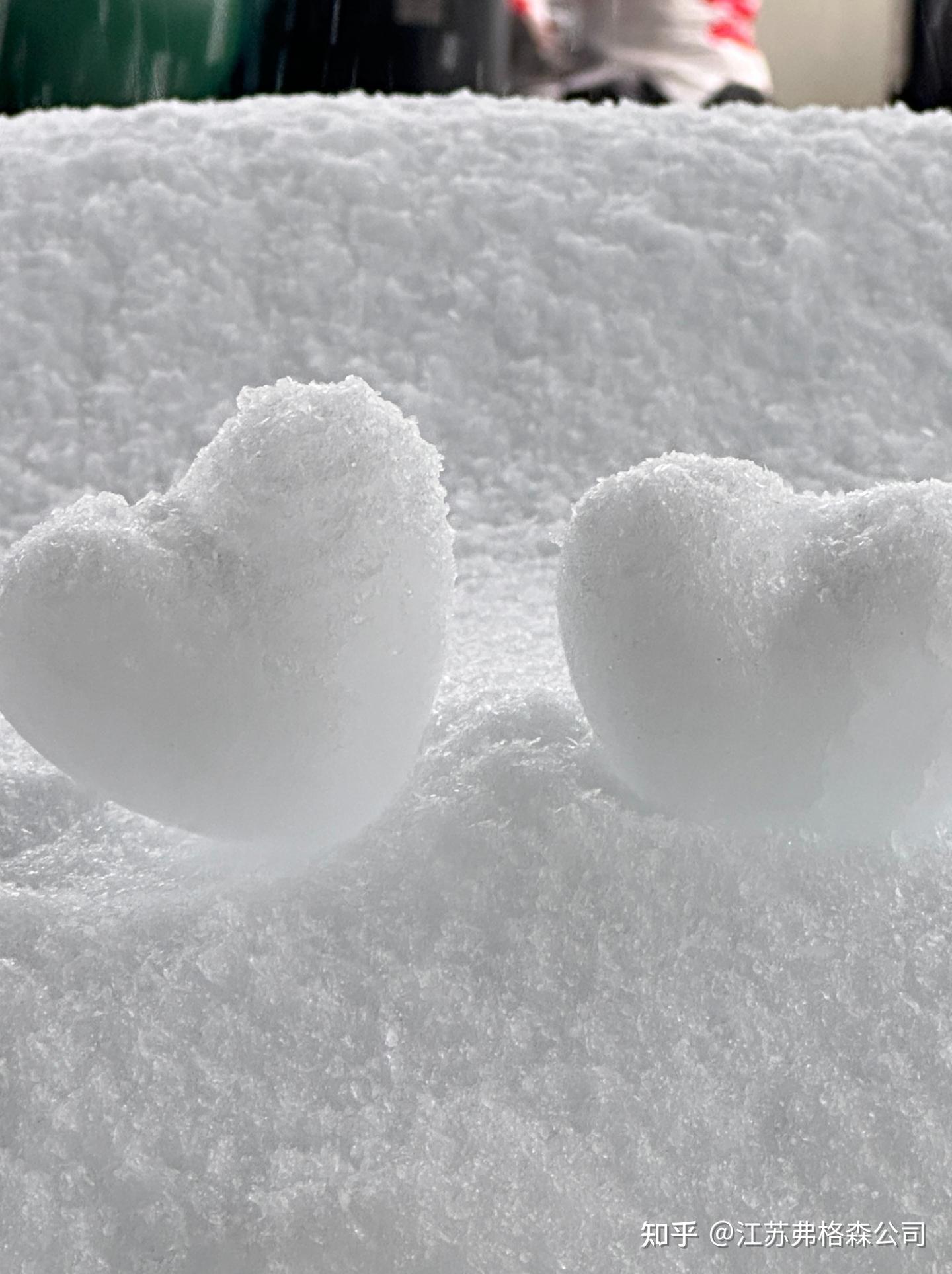 揭秘飘雪机:夏日飘雪不是梦,浪漫背后的神奇科技 - 知乎