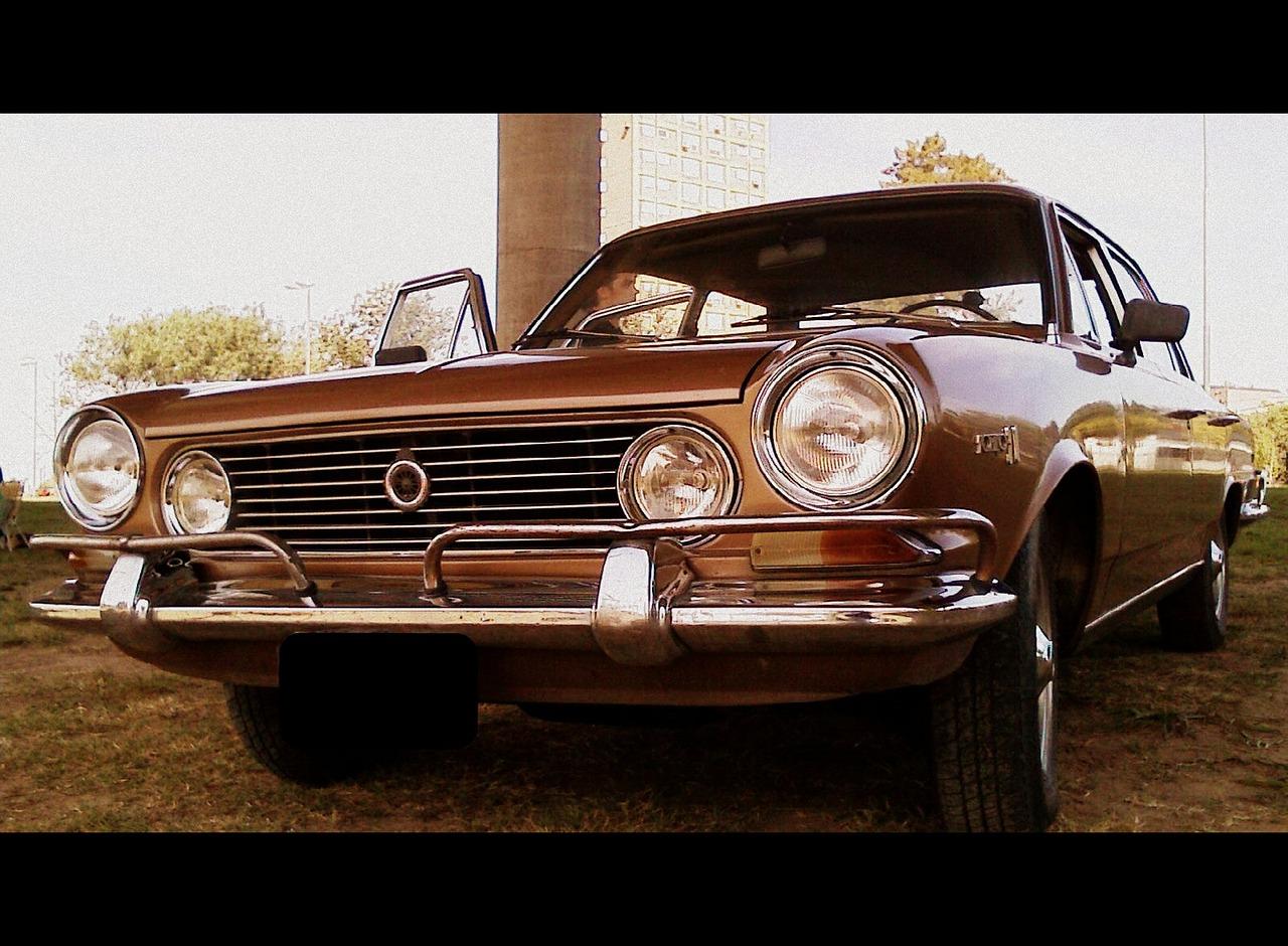 海信电视如何设置亮度