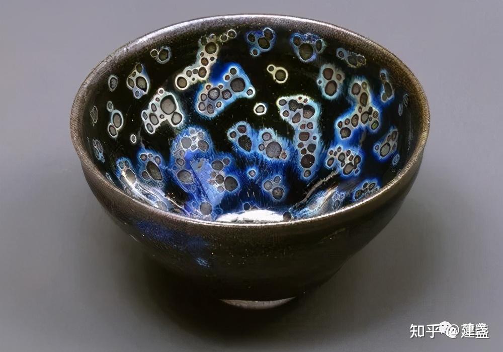 中国　宋代　茶碗　建窯　建盏　曜変天目と同じ時代約800年前の骨董品 中国 宋代 茶碗 建窯 建盏 曜変天目と同じ時代約800年前の骨董品