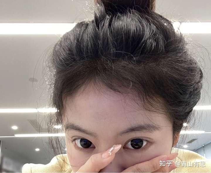 每次洗头都掉4、50根头发,正常吗? - 知乎