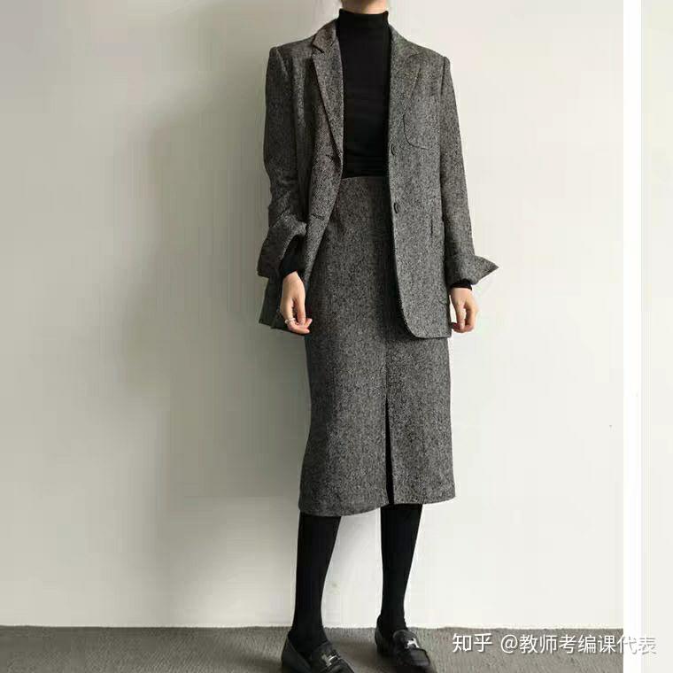 教师资格证面试冬天穿什么