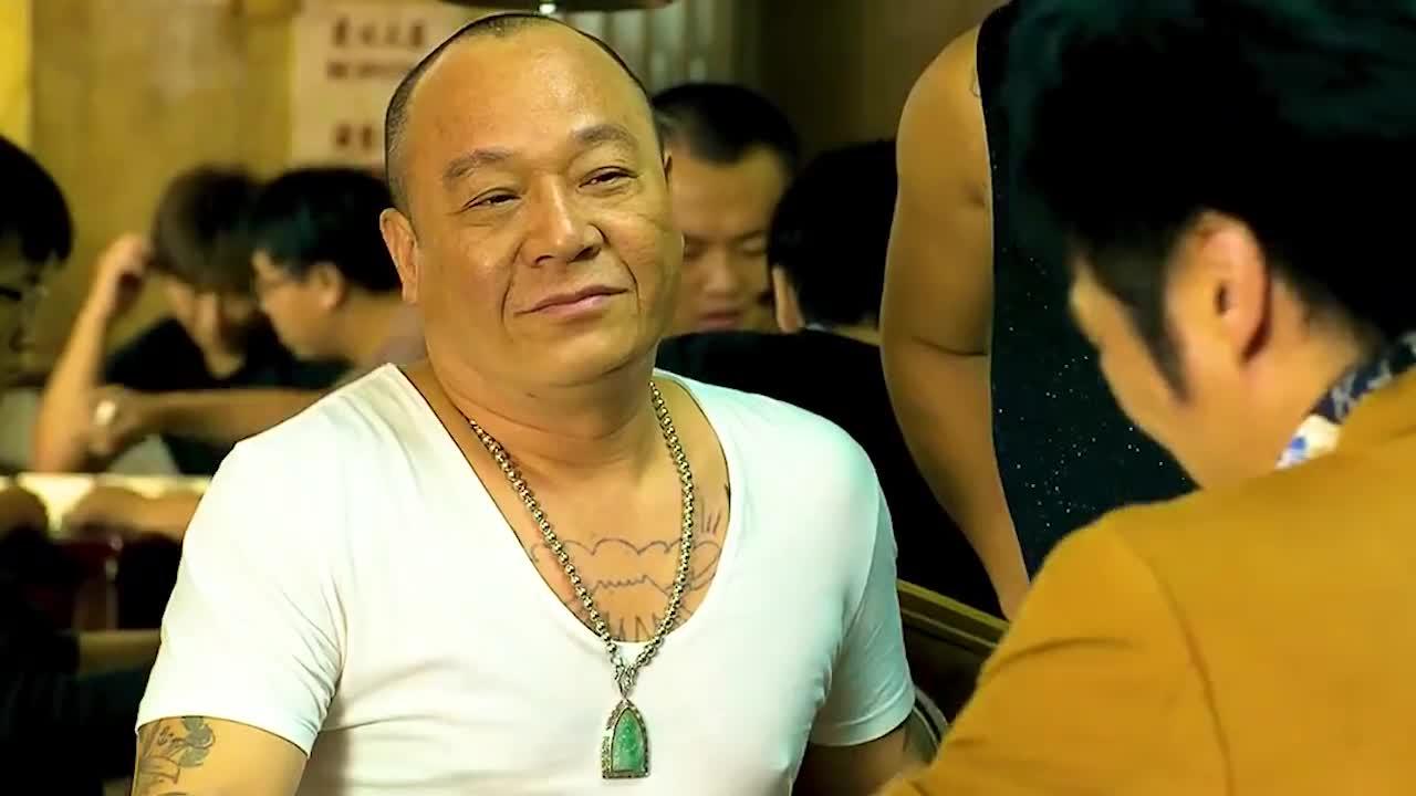 古惑仔人在江湖中,陈耀联合靓坤摆了蒋天生一道,为什么蒋天生拿回龙头
